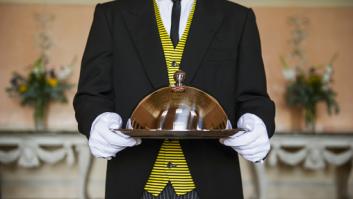 Se infiltra en la casa de los ultrarricos y destapa la realidad oculta de la servidumbre: "Forman parte de los ricos"